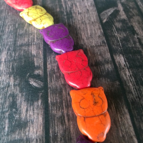 Multicolor howlite chunky owl beads full strand - Picture 3 of 7